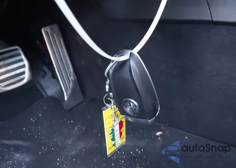 2024 Alfa Romeo Giulia Ti Rwd z USA, uszkodzony, nr VIN ZARFAMBNXR7677672